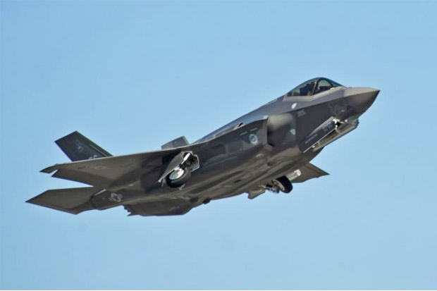 AS Kerahkan Jet Tempur Canggih F-35 ke Eropa