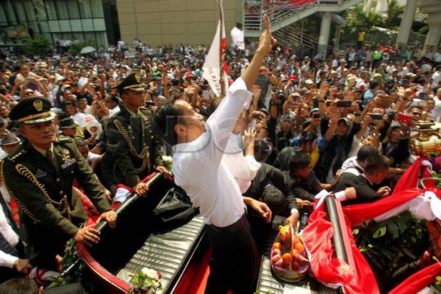 Novel Disiram Air Keras, Jokowi Diminta Keluarkan Keppres TPF