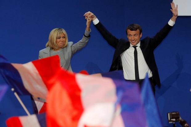 Macron, Capres Prancis yang Nikahi Guru SMA-nya meski Beda 25 Tahun