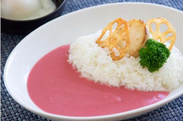 Nikmati Penghujung Musim Sakura dengan Pink Sakura Curry