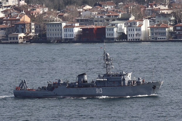 Kapal Perang Rusia Tenggelam di Perairan Turki