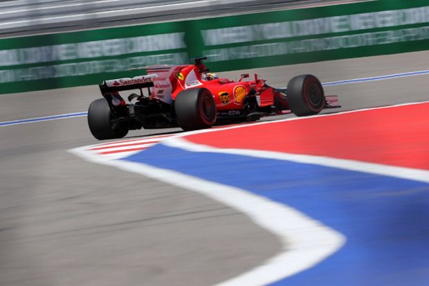 Vettel Tegaskan Dominasi Ferrari di Tes Hari Pertama F1 GP Rusia 2017