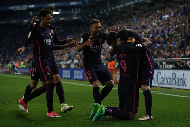 Luis Suarez Kembalikan Barcelona ke Puncak