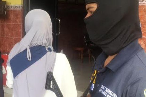 Edarkan Sabu, Ibu Rumah Tangga Ini Ditangkap Polisi