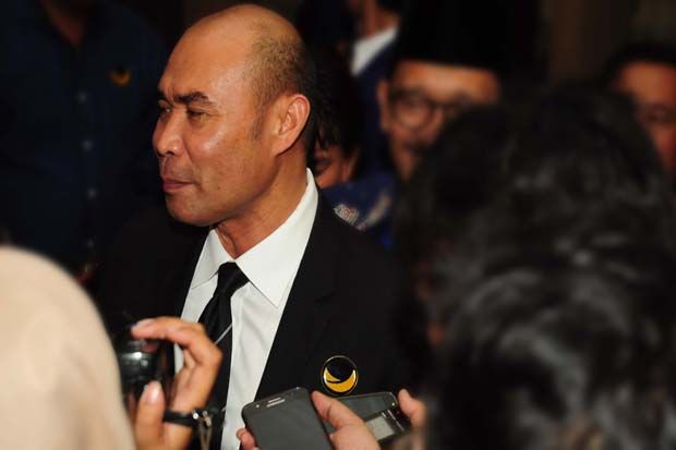 Paulus Tannos Lari ke Singapura karena Diancam Ketua Fraksi Nasdem