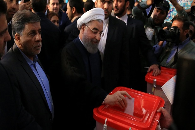 Pilpres Iran, Duel Rouhani Reformis vs Raisi Garis Keras