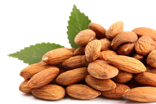 Manfaat Kacang Almond untuk Kanker Usus