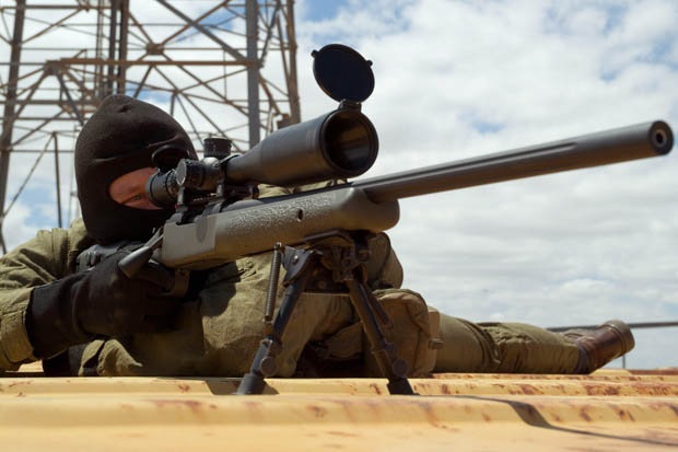 Sniper SAS Tembak Mati Teroris ISIS dari Jarak 2,4 Km
