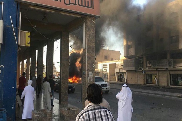 Bom Mobil Guncang Kota Qatif Arab Saudi