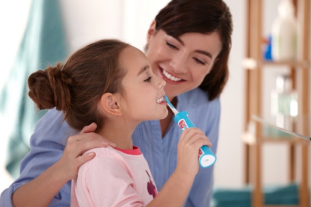 Pentingnya Edukasi Anak Sikat Gigi dan Cuci Tangan
