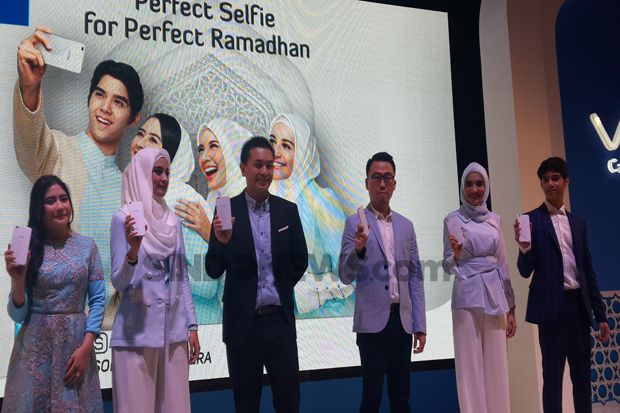 Momen Ramadan, Vivo Luncurkan Vivo V5s Pure White Limited Edition