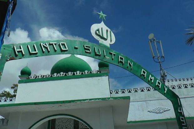 Masjid Hunto, Penyebaran Islam, dan Kisah Cinta Sultan Amai-Putri Raja Palasa