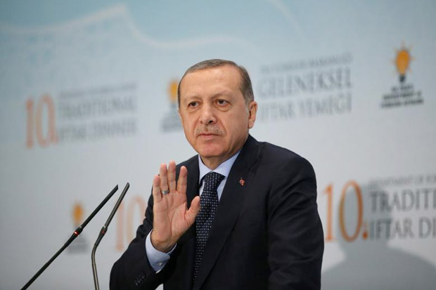 Erdogan Serukan Pencabutan Blokade Terhadap Qatar