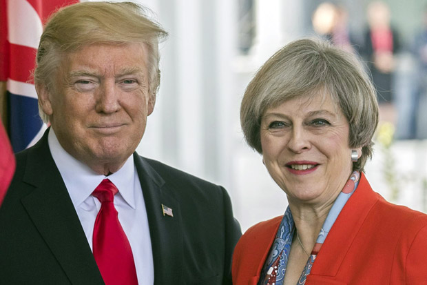 Giliran Gedung Putih Bantah Trump Tunda Kunjungan ke Inggris