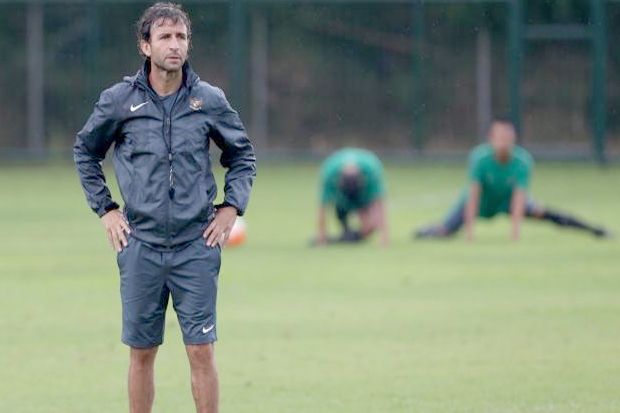 Luis Milla Ampuni Kesalahan Timnas Indonesia U-22