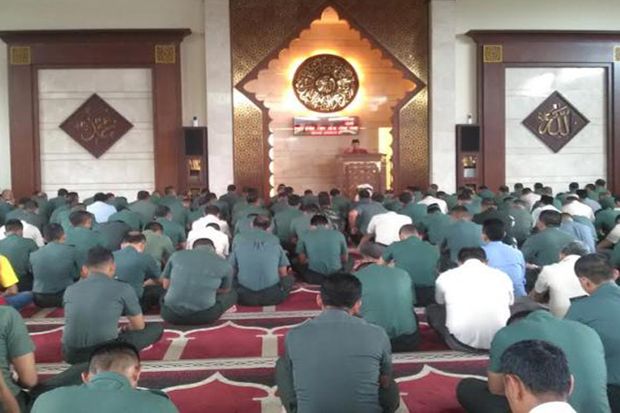 Tim SOR PPPA Daarul Quran Siram Rohani TNI di Mabes AD