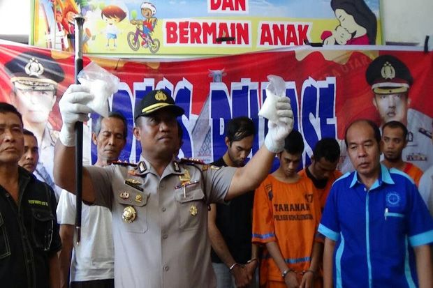 Edarkan Sabu, Oknum Pegawai KPU Kota Pematang Siantar dan 2 Anaknya Ditangkap