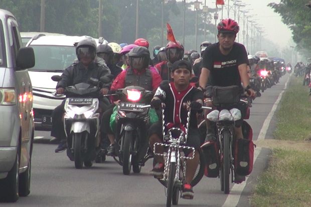 Lebih Irit, Pemudik Ini Naik Sepeda dari Tangerang Selatan-Kebumen
