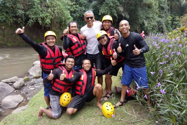 Barack Obama Rafting Sepanjang 10 Kilometer di Badung