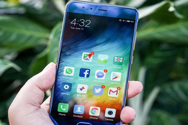 Xiaomi Coba Goyang Loyalitas Pengguna iPhone lewat Mi 6
