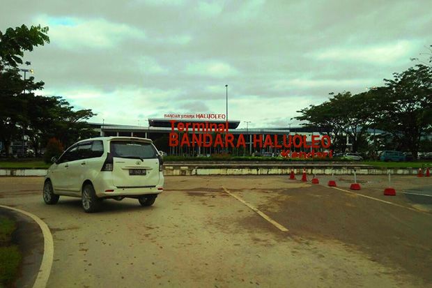 Dampak Peluncuran Rudal, Bandara Haluoleo Sultra Dipadati Penumpang