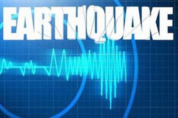 Diguncang Gempa 6 SR, Warga Gorontalo Berhamburan Keluar Rumah
