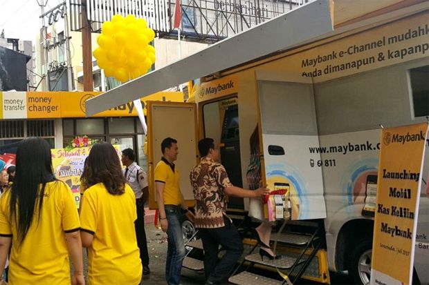 Maybank Indonesia Resmikan Mobil Kas Keliling