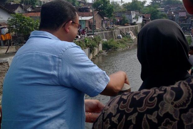 Anies Baswedan Belajar Menata Kawasan Sungai di Yogyakarta