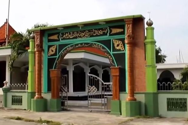 Masjid Pesucinan, Peninggalan Syekh Maulana Malik Ibrahim