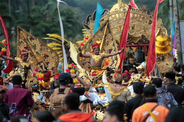 Menjaga Keberagaman Indonesia, Apeksi Gelar Pawai Budaya