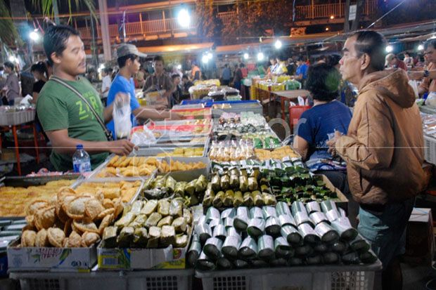 7 Pasar Malam di Asia...