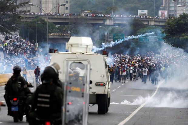 Keluarga Diplomat AS Diperintahkan Tinggalkan Ibu Kota Venezuela