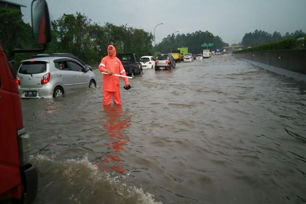 Ini Penyebab Banjir di Tol Tangerang-Merak Versi PT Astra Infra Toll Road