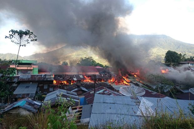 Pasar Koto Baru Terbakar, Seorang Pemilik Kios Terluka