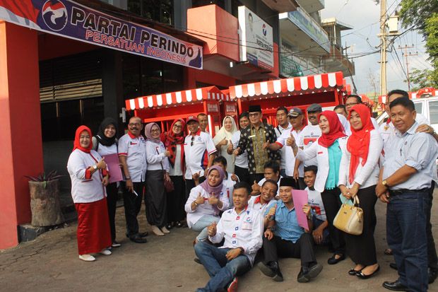 DPW Perindo Bengkulu Bagikan 25 Gerobak Bagi UMKM di 5 Kabupaten