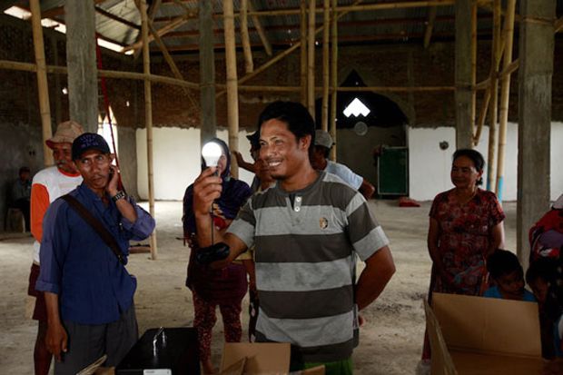 Kampung Terang Hemat Energi Philips Sinari Pedesaan di Indonesia