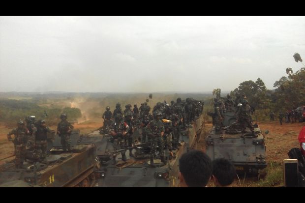 Tingkatkan Skill, Ribuan Personel TNI AD Latihan Perang di Baturaja