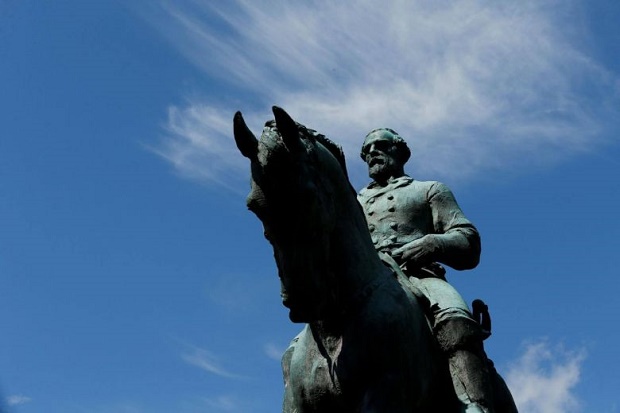 Universitas Texas Pindahkan Patung Tokoh Era Konfederasi