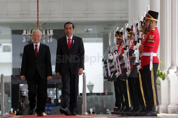 Jokowi dan Petinggi Komunis Vietnam Bahas Laut China Selatan