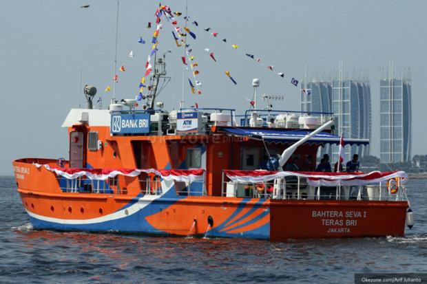 Kapal Layanan Perbankan BRI Hadir Bagi Nelayan Terpencil