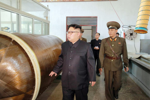 AS Tanggapi Santai Foto Jong-un dengan Rancangan Rudal Korut