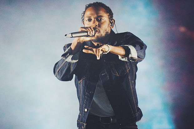 Kendrick Lamar Borong Piala MTV VMA 2017