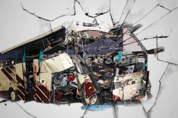 Kecelakaan Maut Bus Vs Avanza di Kebumen, 7 Tewas