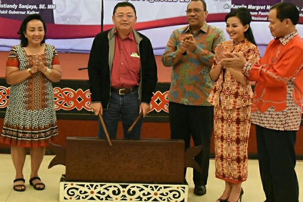 Gubernur Cornelis Launching Pesparawi Nasional XII 2018 di Pontianak