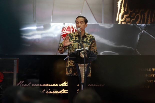 Jokowi Hadiri Pencatatan Perdana KIK EBA Mandiri JSMR01 di BEI