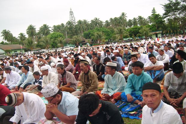 Ribuan Umat Islam di Manado Salat Idul Adha