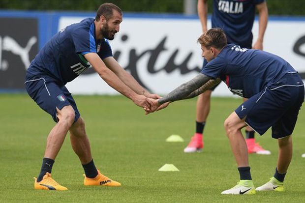 Cedera Saat Latihan, Chiellini Tinggalkan Skuat Italia