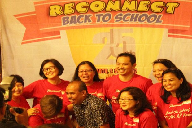 Reunian di SMAK Kudus, Haryanto Arbi Kampanyekan Bulu Tangkis