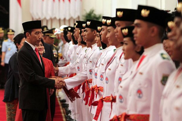 Terbitkan Perpres, Jokowi Ingin Polemik Jam Sekolah Selesai
