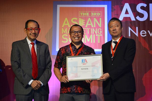 Toyota Raih Penghargaan Terbaik di Brand Asia Study 2017